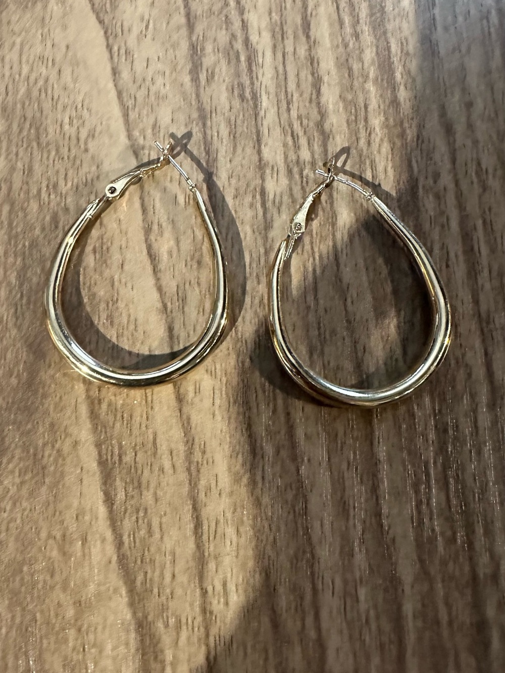 Express Gold Teardrop Hoop Earrings